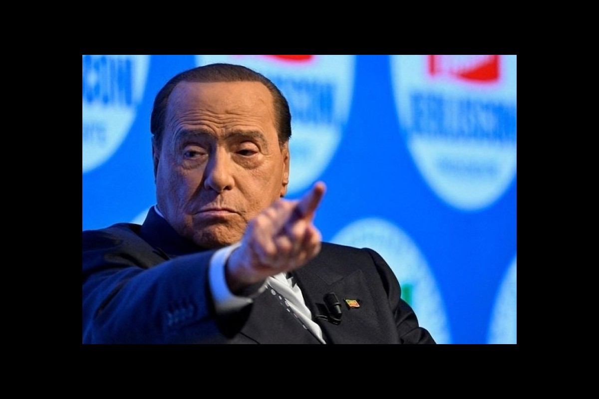 Berlusconi: Zelensky guilty of unleashing war on Ukraine