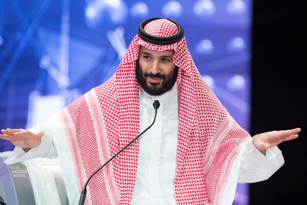 انتقاد تایمز از وضعیت سیاسی عربستان؛ آزادانه برقص ولی نظر نده!