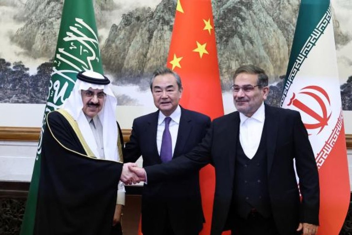 طهران والرياض تخلطان أوراق المنطقة