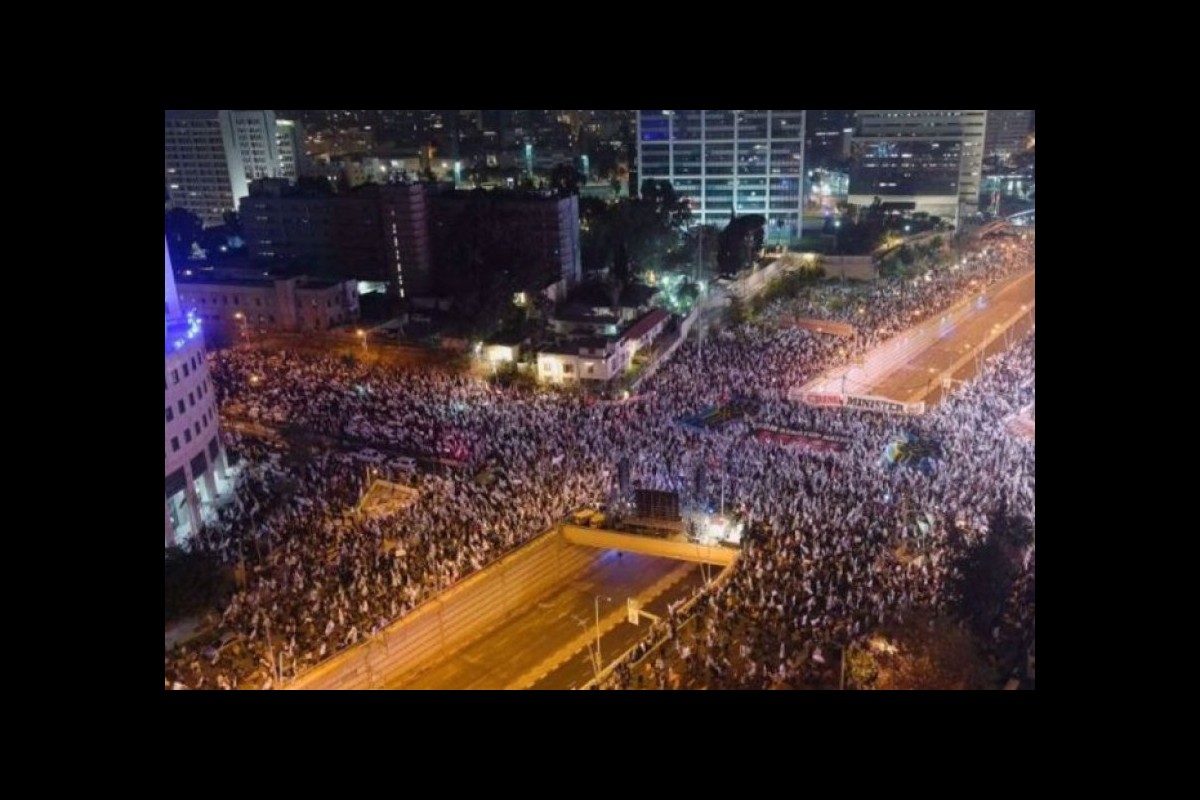 Netanyahu accuses the US of funding the protests