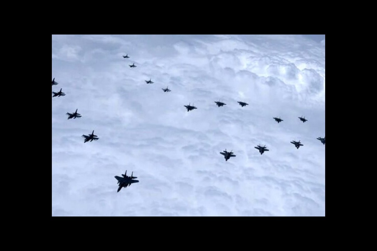South Korea and USA start large joint military maneuvers