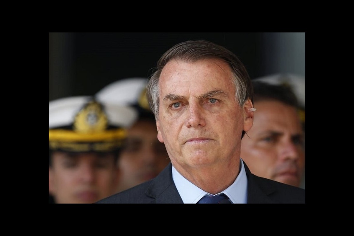 Brazil, Bolsonaro acclaimed by supporters on his return to his homeland
