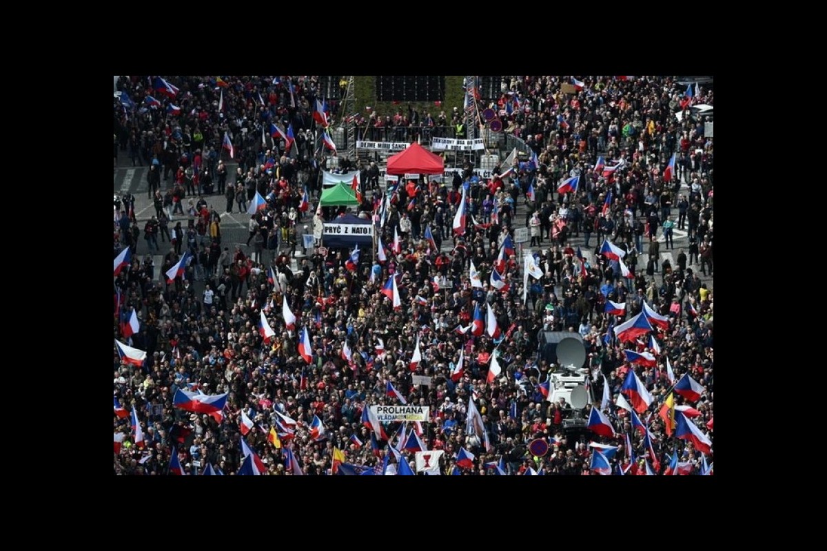 Czechs protest against high fuel and food prices