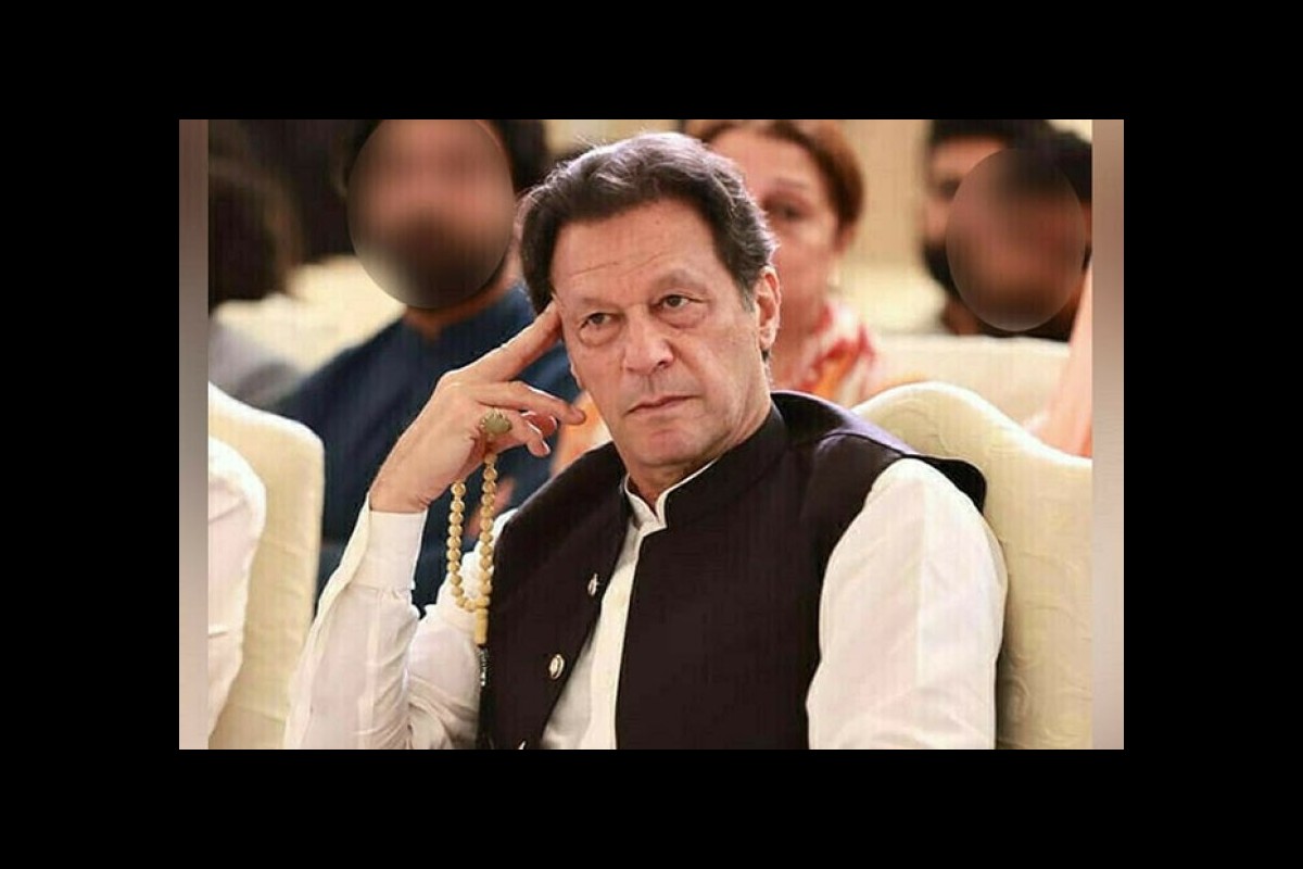 Pakistan: Khan's arrest illegal