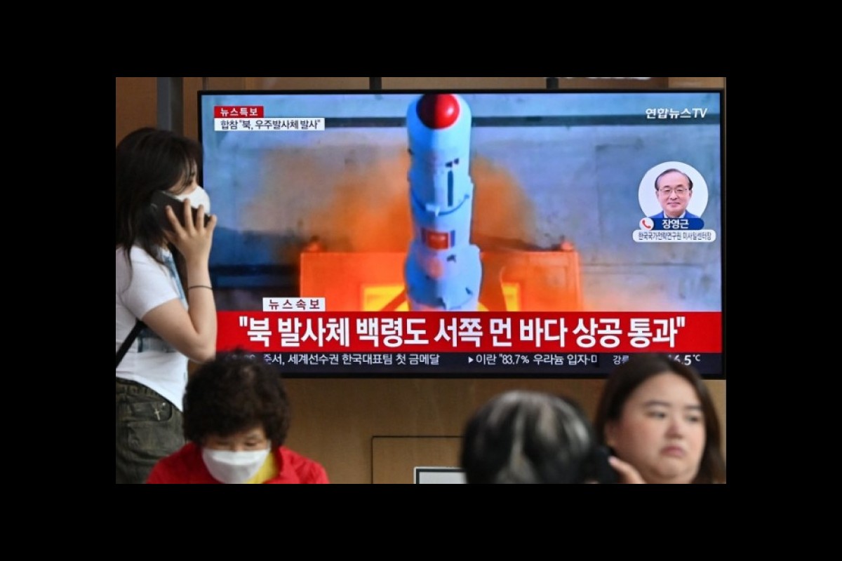 North Korea: launches a satellite, which fell into the sea