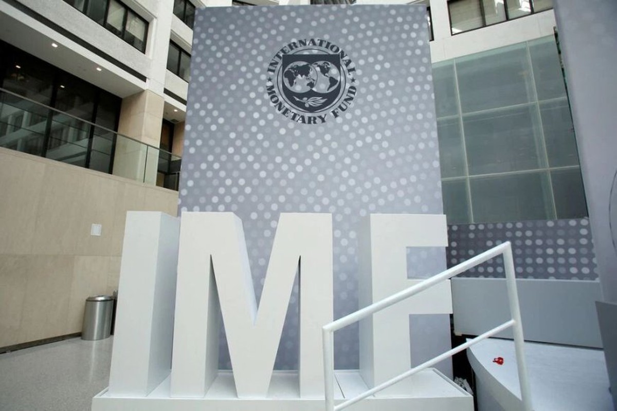 Иран получит 6,7 млрд долларов от от своих ресурсов в МВФ