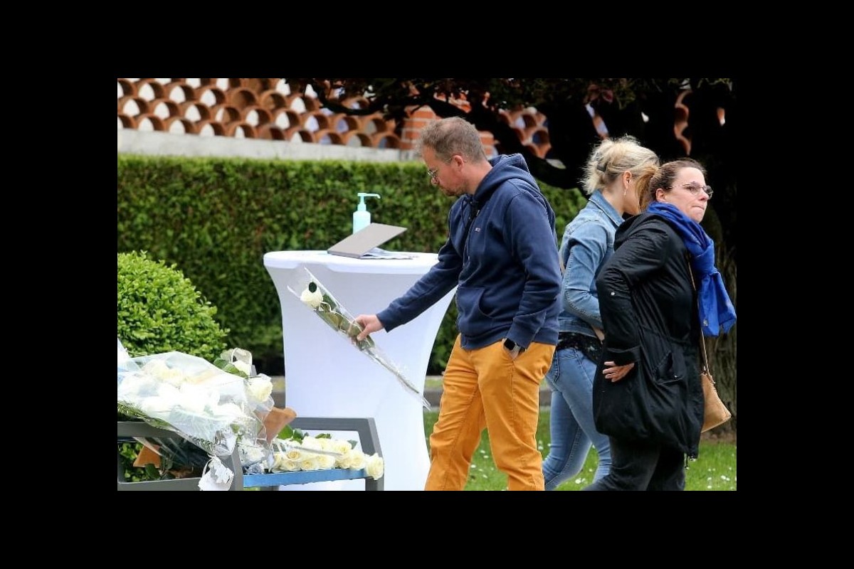 Carène Mezino - The heartbreaking tribute of a city to its murdered nurse