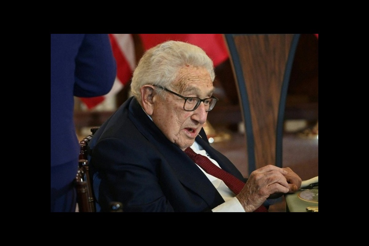Kissinger, better avoid reducing Russia to "offended impotence"
