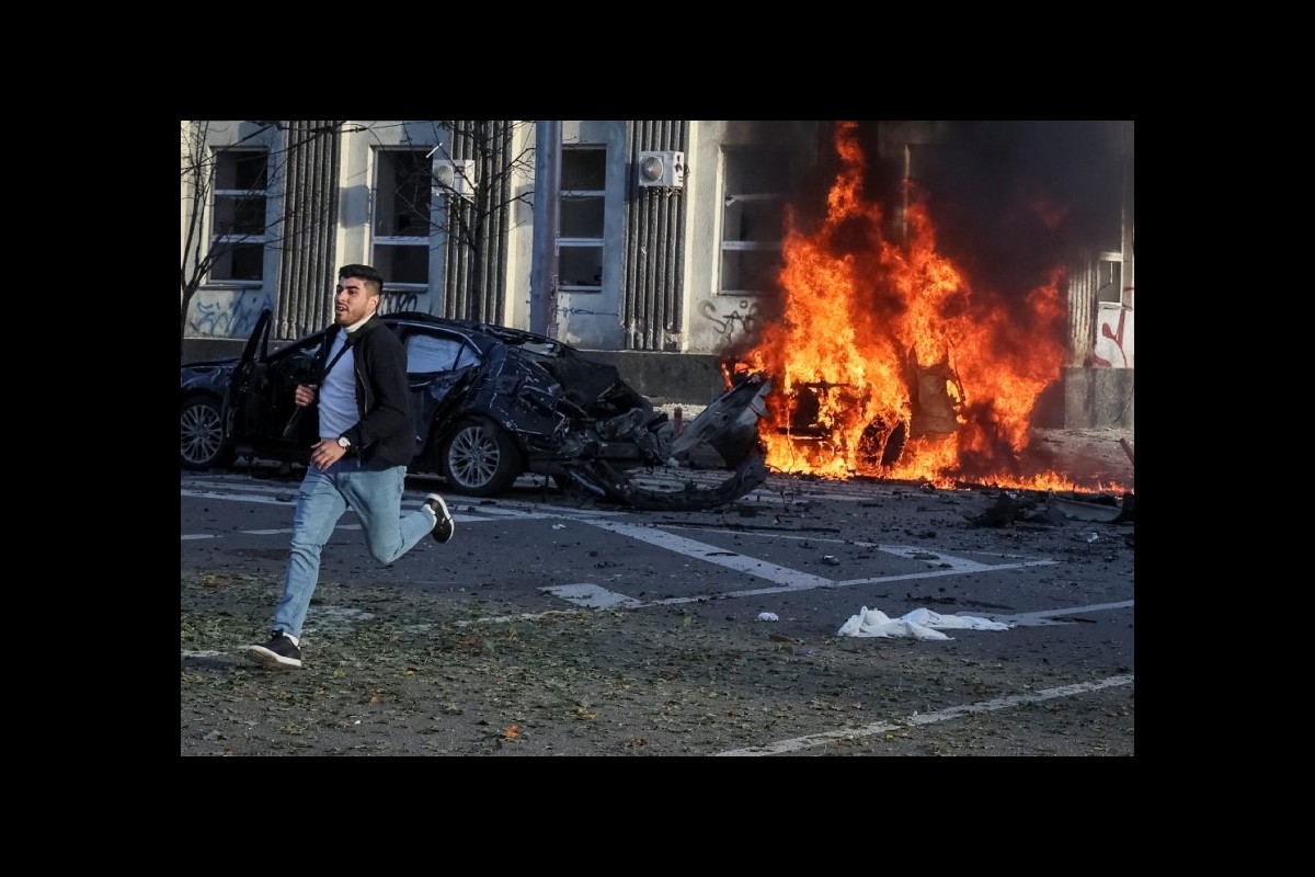 China: Washington uses Kiev as "cannon fodder" against Russia