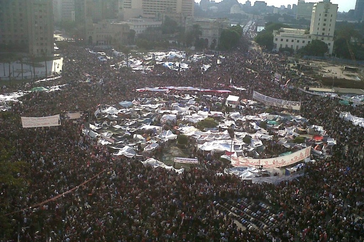 ثورة 21 يناير في مصر و فشل الإخوان المسلمين