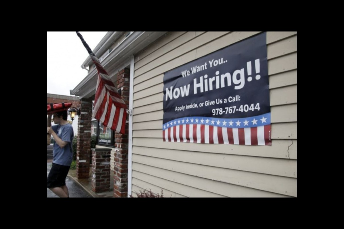 Thousands of bankers laid off in the US
