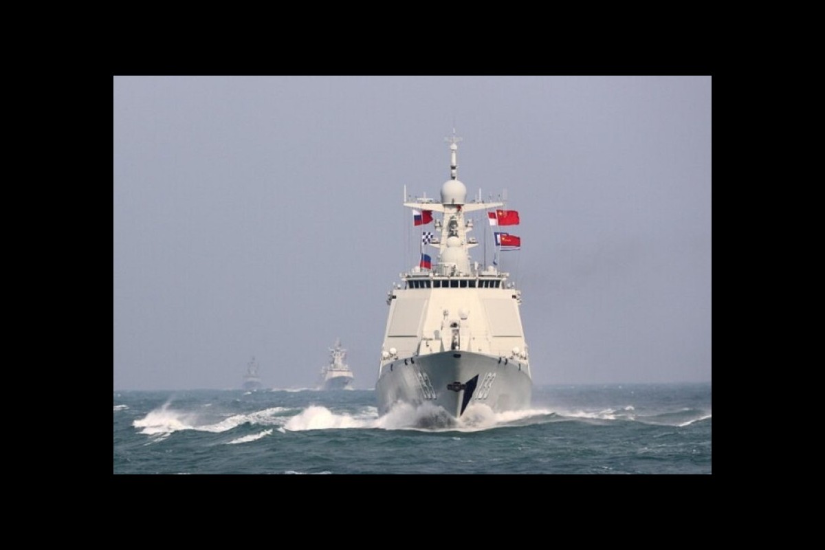Russian corvettes in port Shanghai. China: 'strengthen the friendship between two countries'