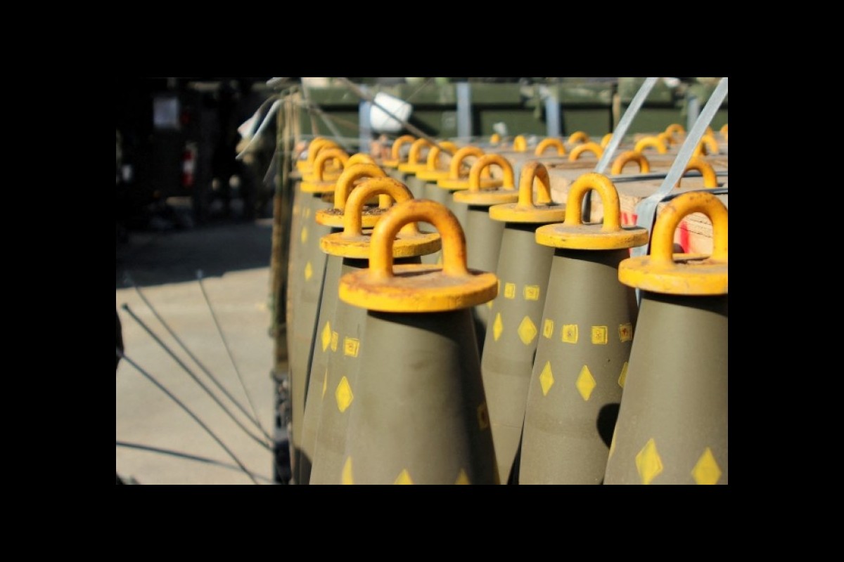 Ukraine, children die from "Made in USA" cluster bombs