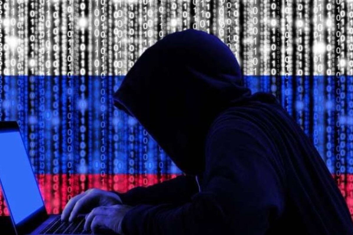 قراصنة روس ينشرون بيانات آلاف رجال الاستخبارات والعسكريين الأوكرانيين