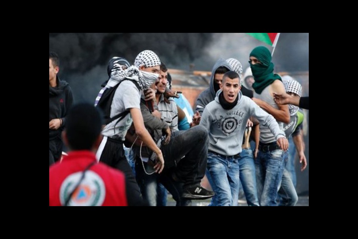 Nabuls, Israeli forces fire at Palestinians 