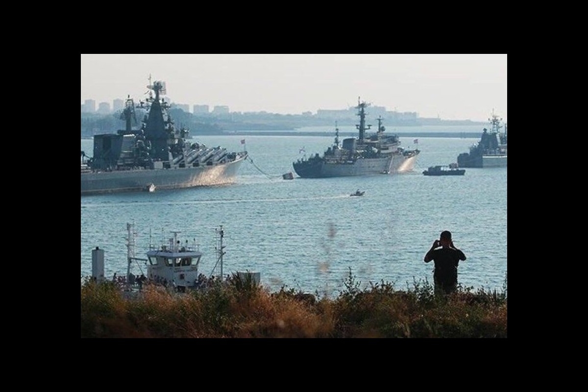 Russia: Black Sea, "missiles against foreign ships"