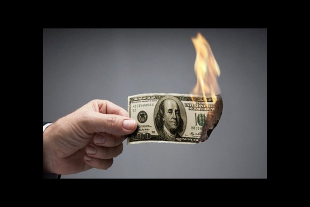 The insistence of the President of Brazil to kick the dollar currency in international trade