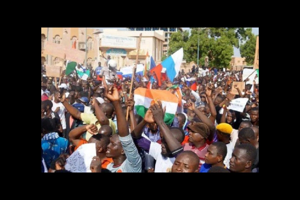 Niger, demonstration against foreign interference: "ready to defend our country"