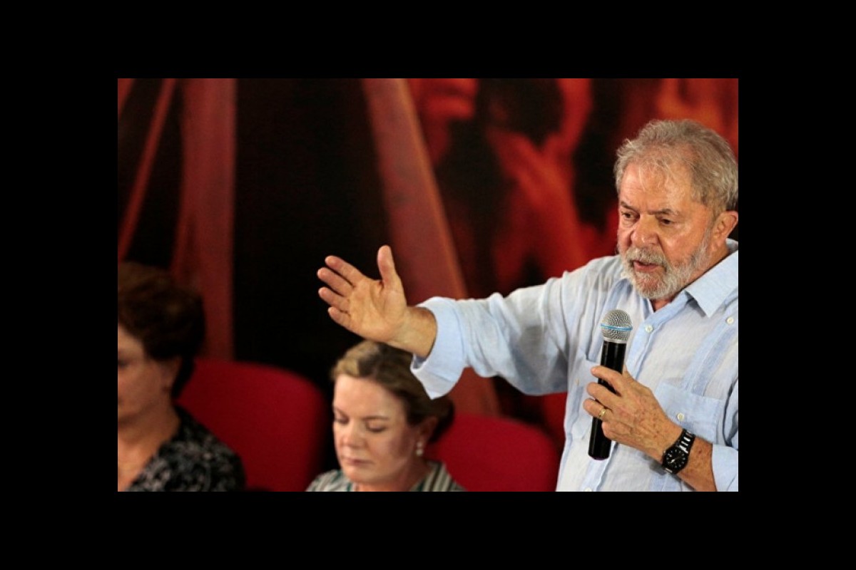 Brazil's president advises Biden: Put aside your "warlike thoughts"