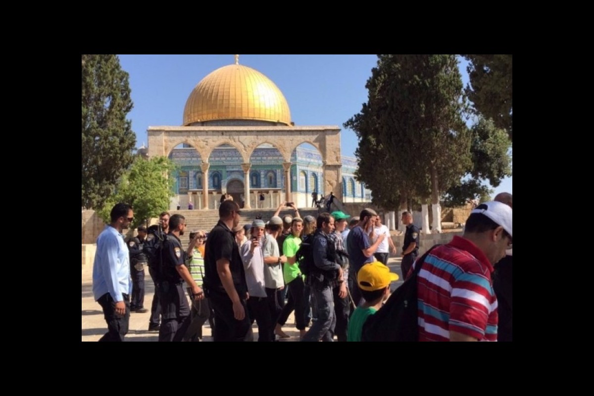 Dozens of Israeli settlers attack Al-Aqsa Mosque