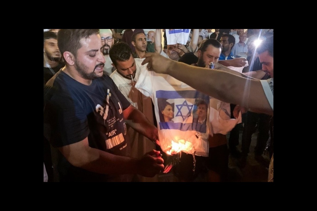 Opposing the Prime Minister of Libya to establish normal relations with the Zionist regime of Israel