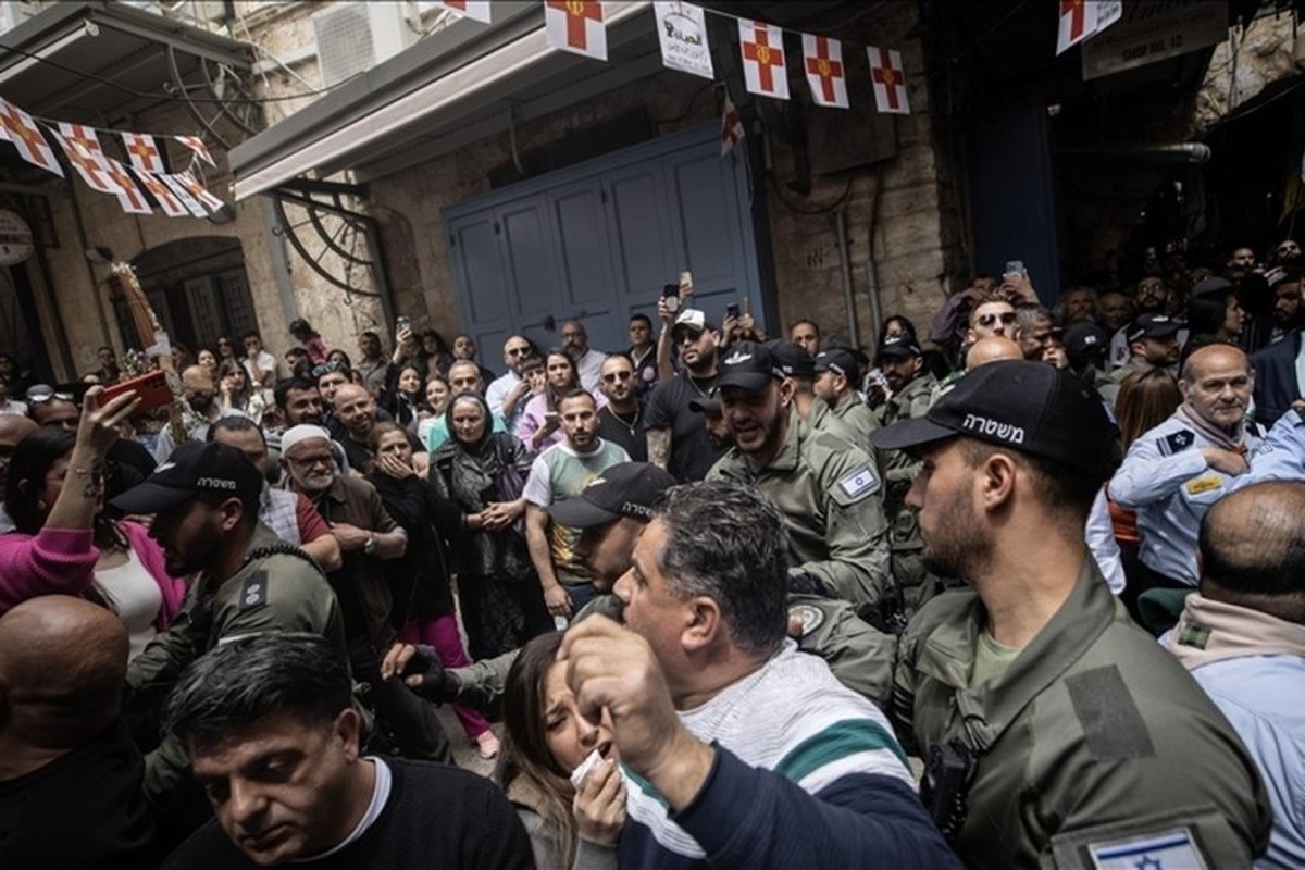 آزار مسیحیان در تنها دموکراسی غرب آسیا!