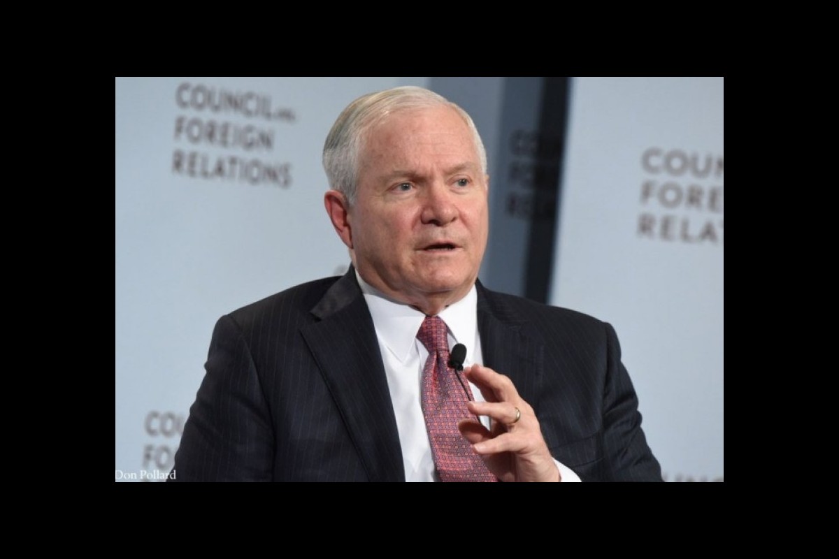 Gates: In the Face of Russia, China and Iran, the US is a Dysfunctional Superpower