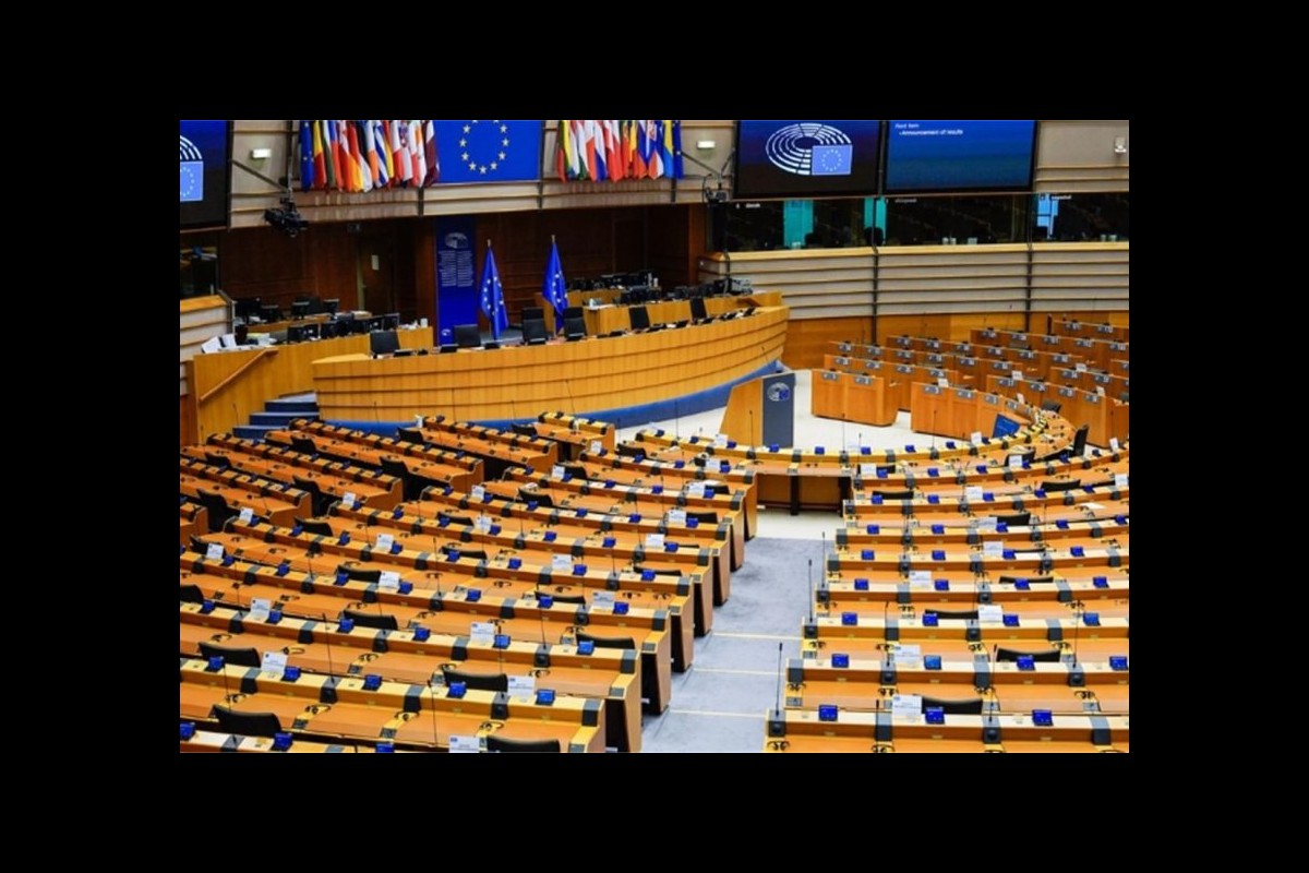 Member of the European Parliament sharply criticized the brutality of the Israeli regime