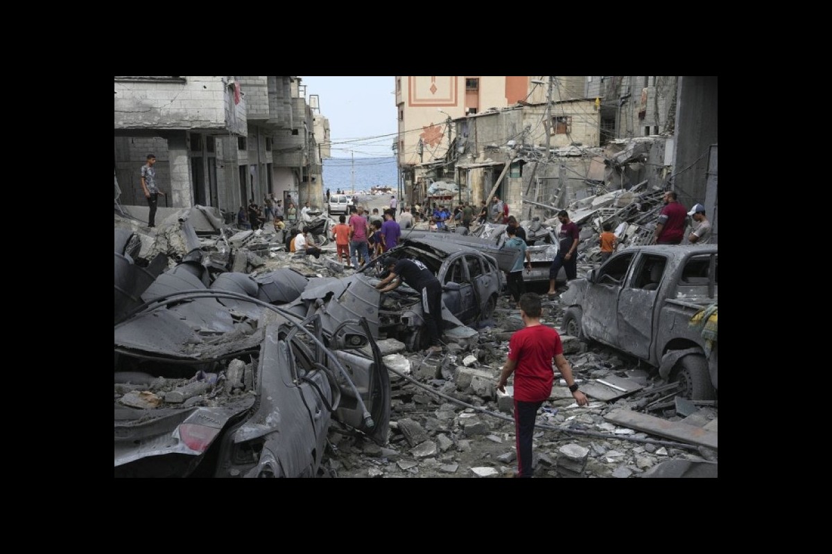 The lack of water in Gaza has become a matter of life and death for more than 2 million inhabitants.