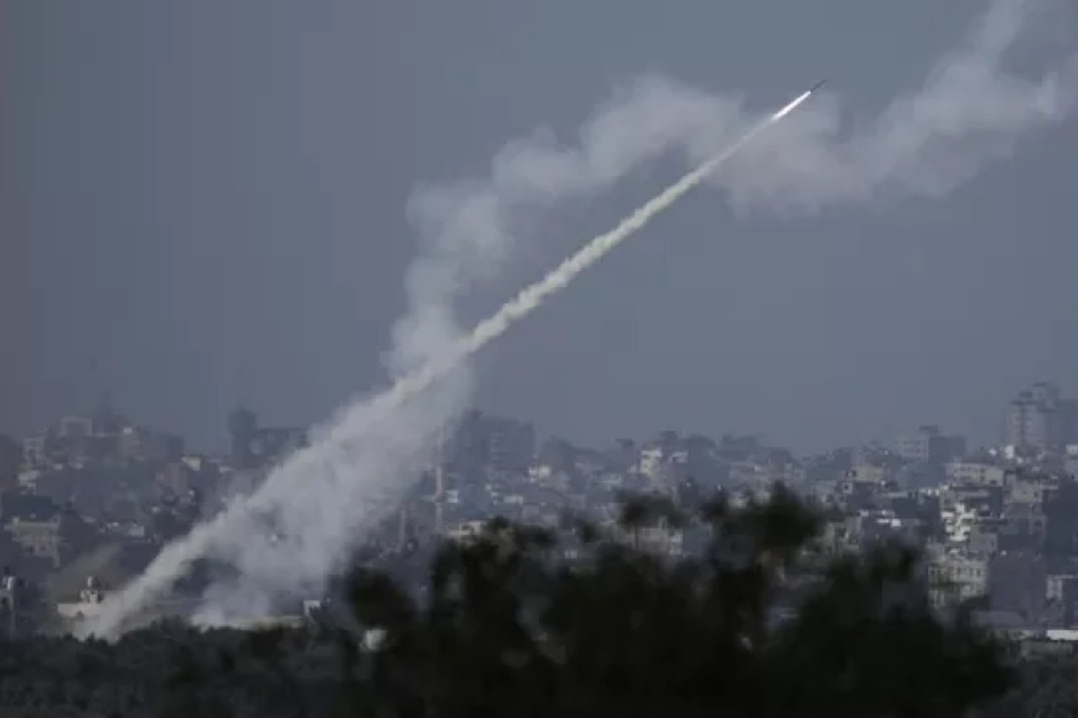 Ynet: 4 человека пострадали из-за ракетного обстрела израильского Ашдода