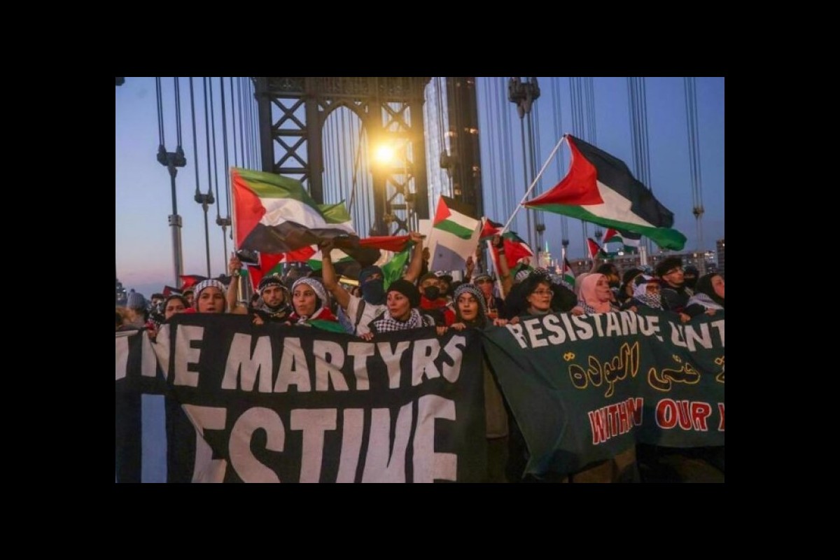 Massive demonstrations in New York in support of Palestine, and calls for an immediate ceasefire