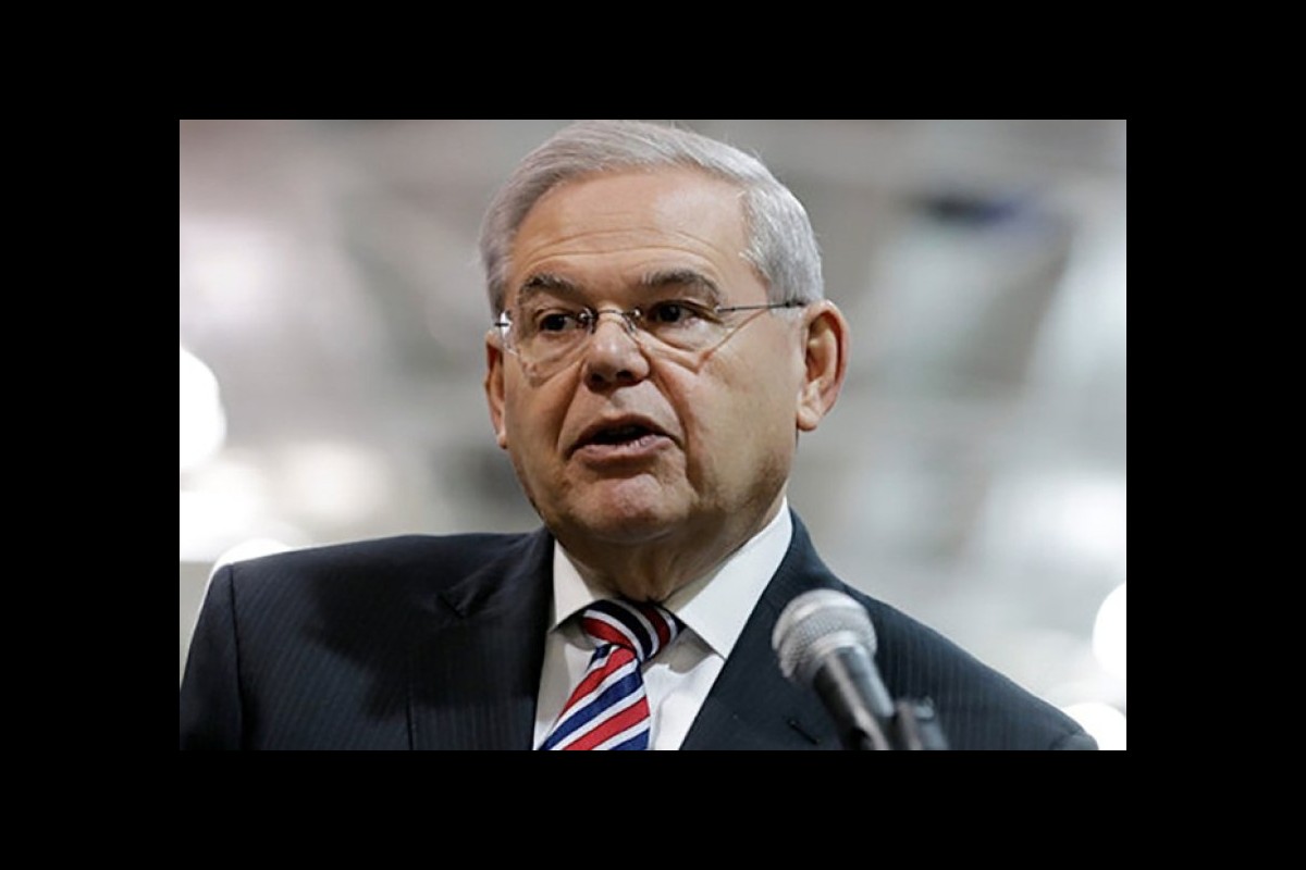 Seizure of gold bars from the home of a Democratic US senator