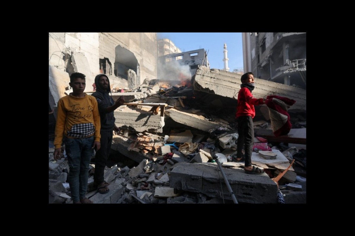 Bombings of residential buildings and refugee shelters in Gaza