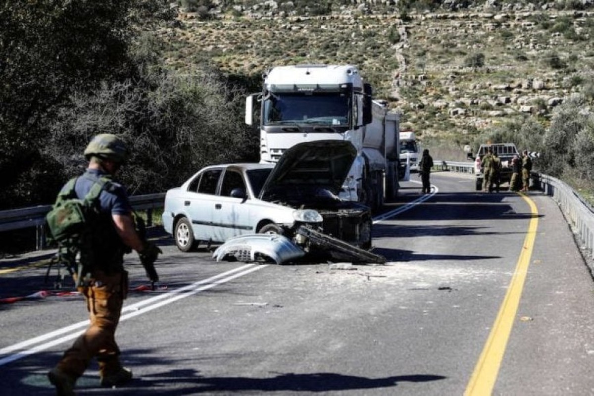 ثلاثة شهداء بينهم طفلة وسيدة وزوجها برصاص الاحتلال الإسرائيلي على حاجز بيت إكسا شمال غرب القدس المحتلة