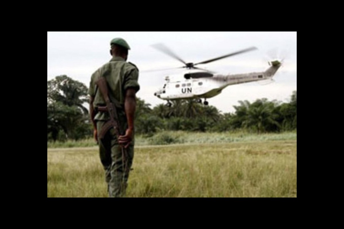 DRC rebels attack a UN helicopter and injure two South African security guards