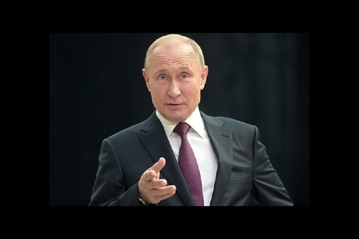 Putin: America is in decline