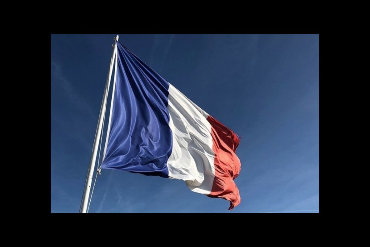France bans 28 illegal Jewish settlers from entering the country