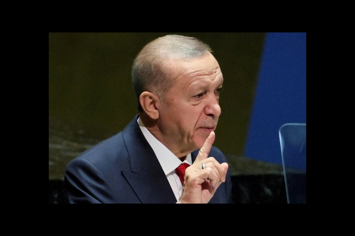The peace treaty to be signed between Azerbaijan and Armenia will become a source of new hope in the world and in our region.