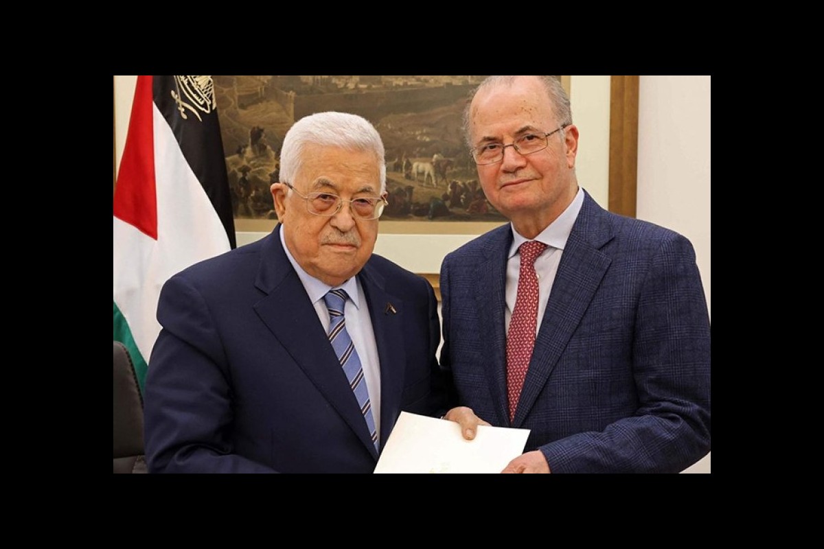 Abbas entrusted Mohammed Mustafa with the task of forming the Government of the Palestinian Authority