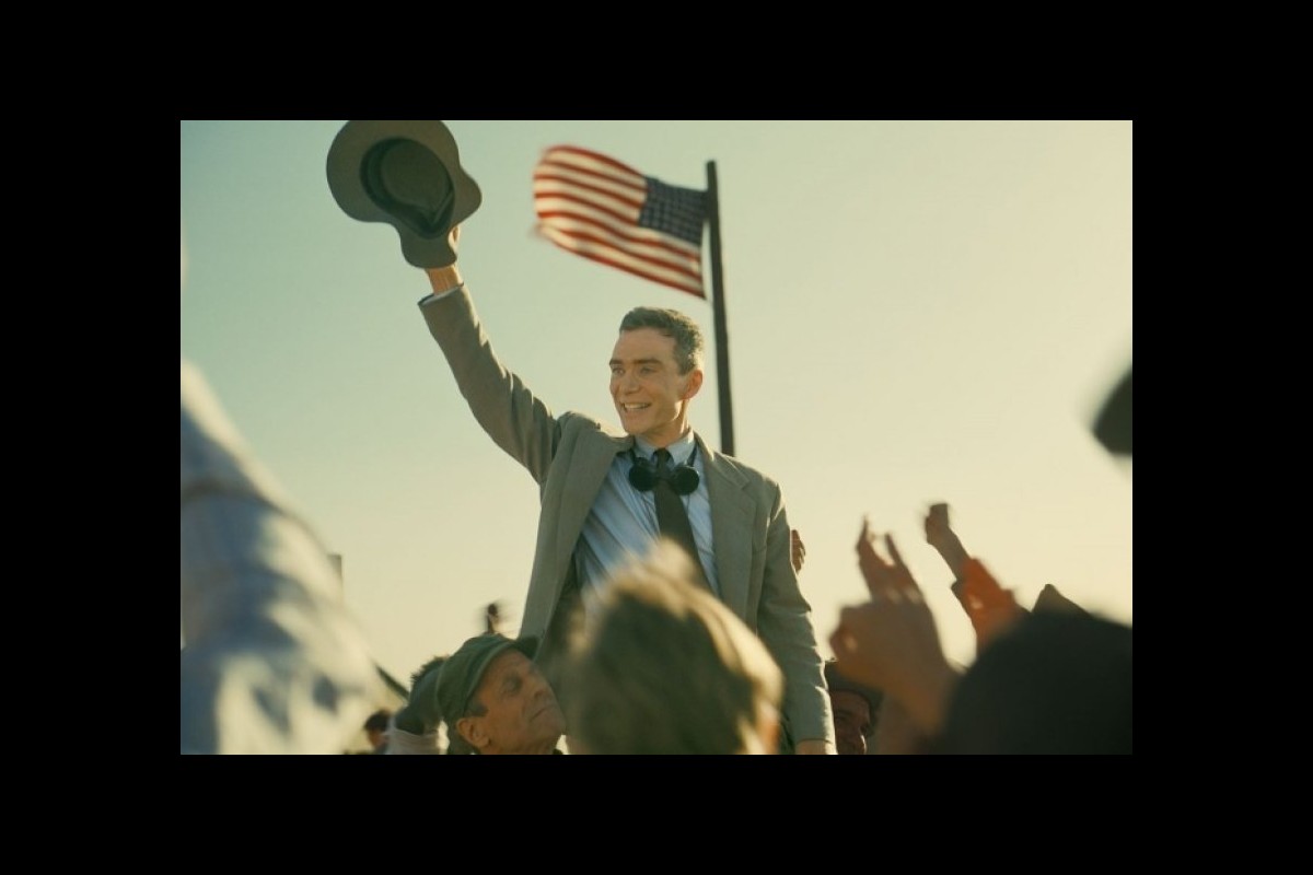 Why is Oppenheimer the favorite of the American government?