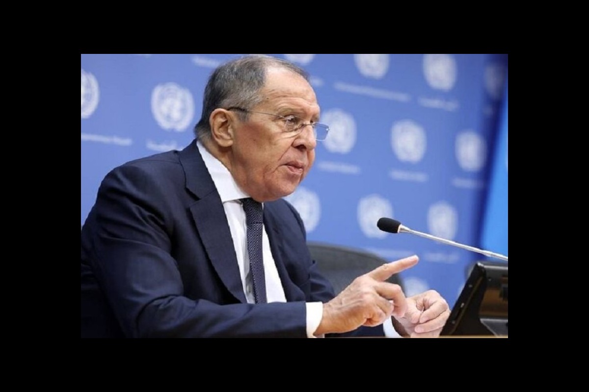 Lavrov: Macron persuaded America to send troops to Kiev