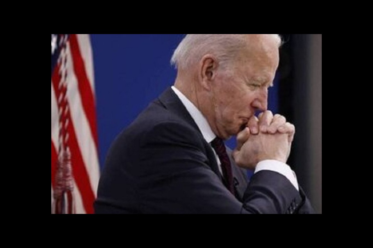 Huge drop in US President's popularity due to his support for the Zionist regime