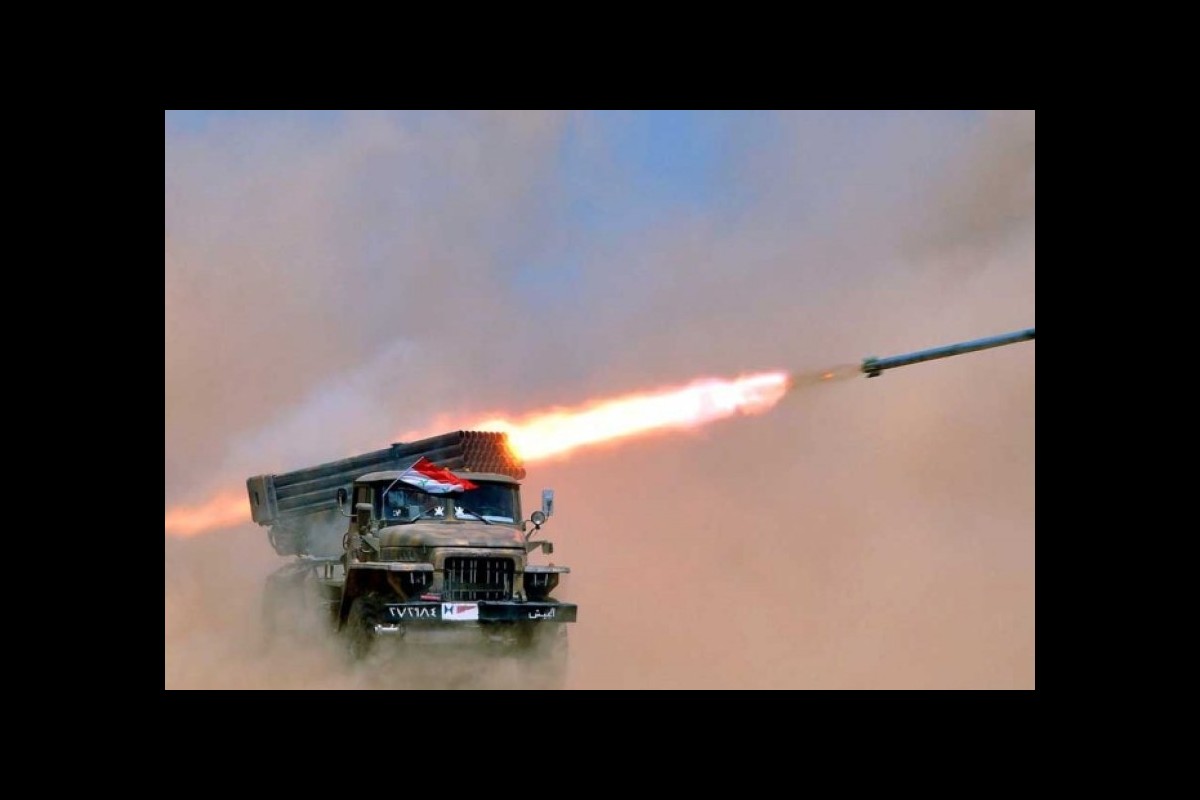 Syrian Military Bombards Terrorist Hideouts on the Outskirts of Deir Ezzor