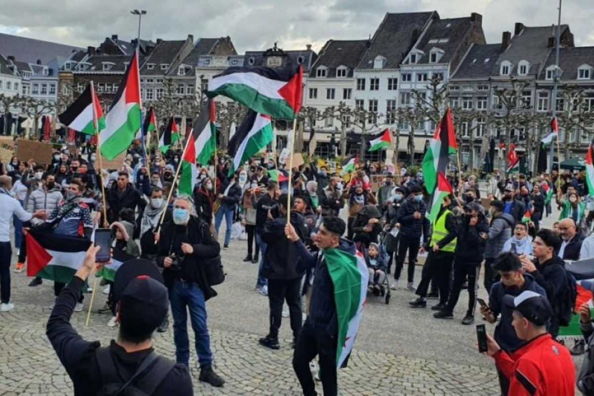 مظاهرات في هولندا أمام فروع ماكدونالدز دعمًا للفلسطينيين في غزة