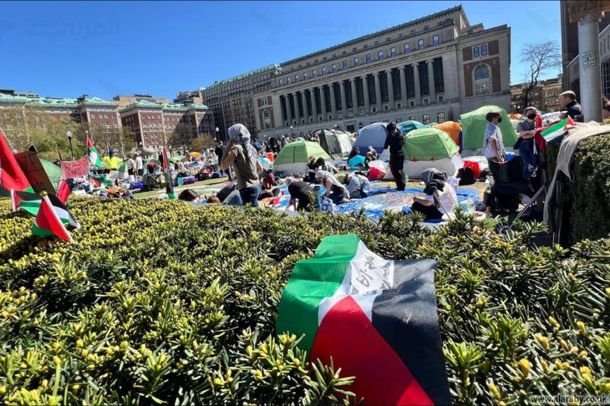 جامعة كولومبيا تنفذ تهديدها وتشرع بفصل الطلبة المعتصمين دعما لفلسطين