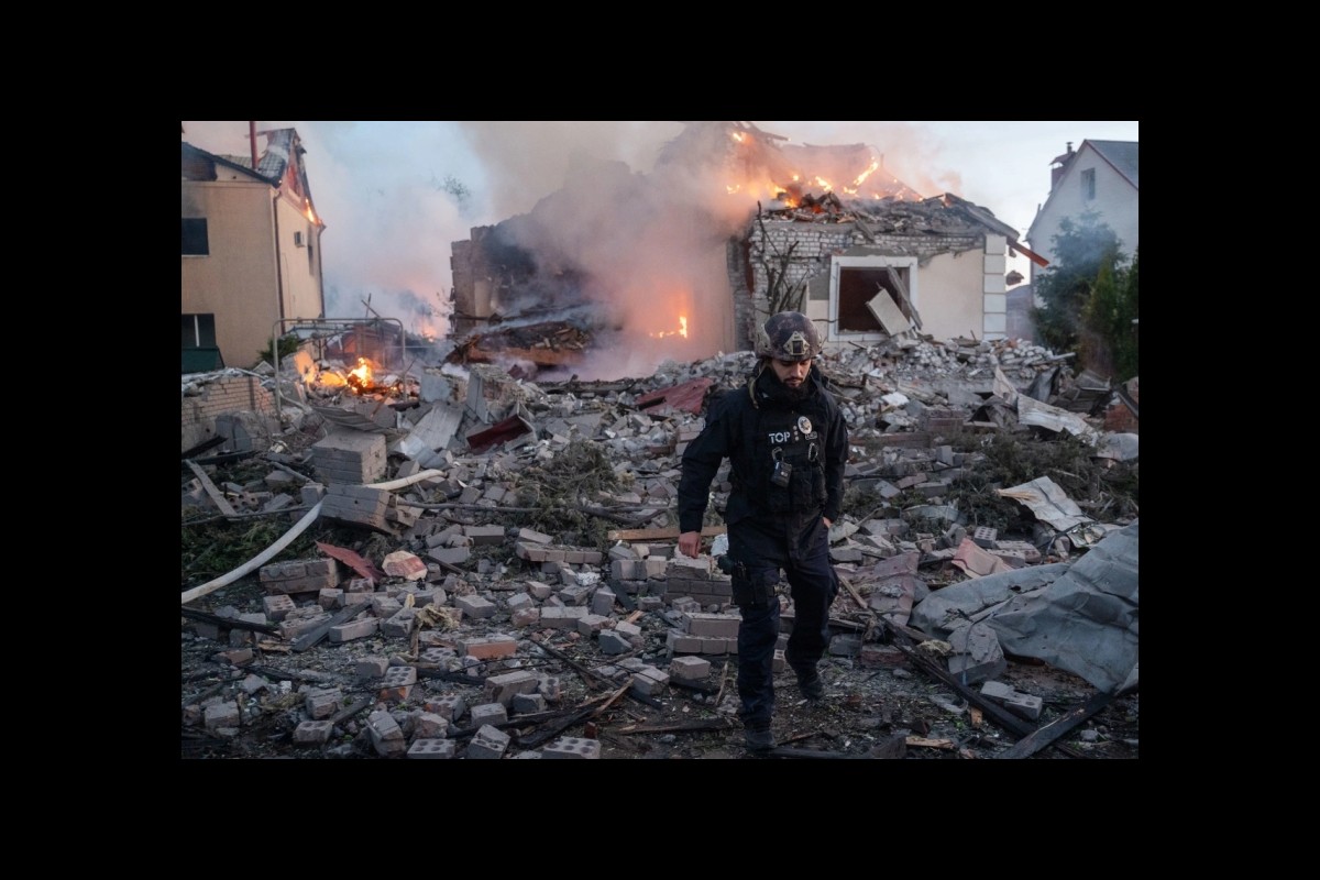 Russian Ground Assault Strikes Ukraine's Northeast Amid Fierce Resistance