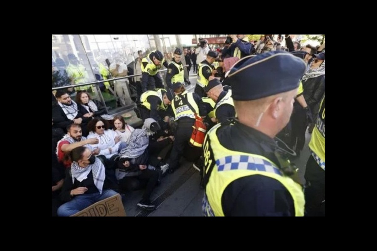 Swedish police attack pro-Palestinian protesters at Eurovision final