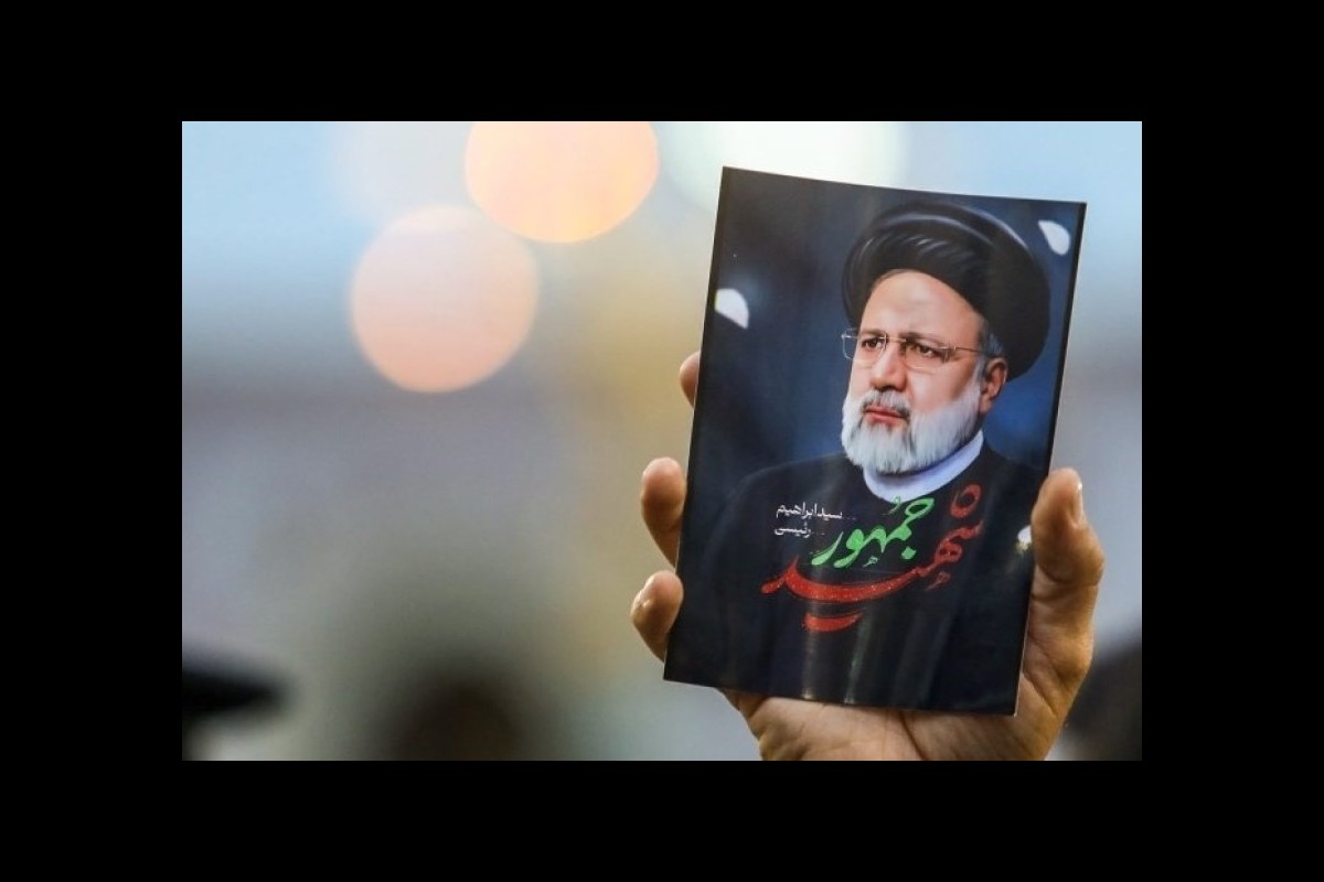 Coverage of martyr Raeisi's funeral in regional media