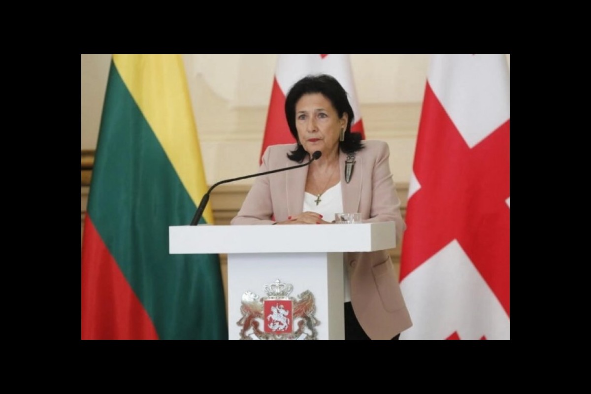 The West is pressuring Georgia against Russia to send military forces to Ukraine