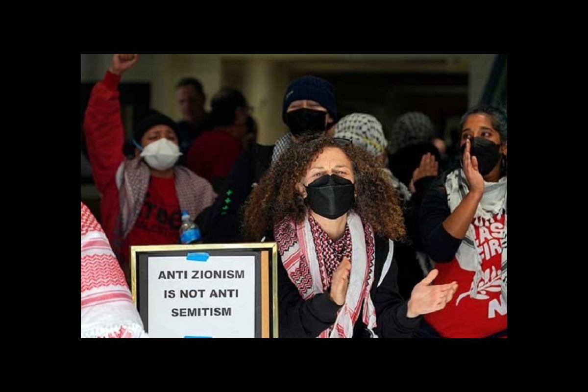 US police arrested 70 protesters after storming the Israeli embassy in San Francisco